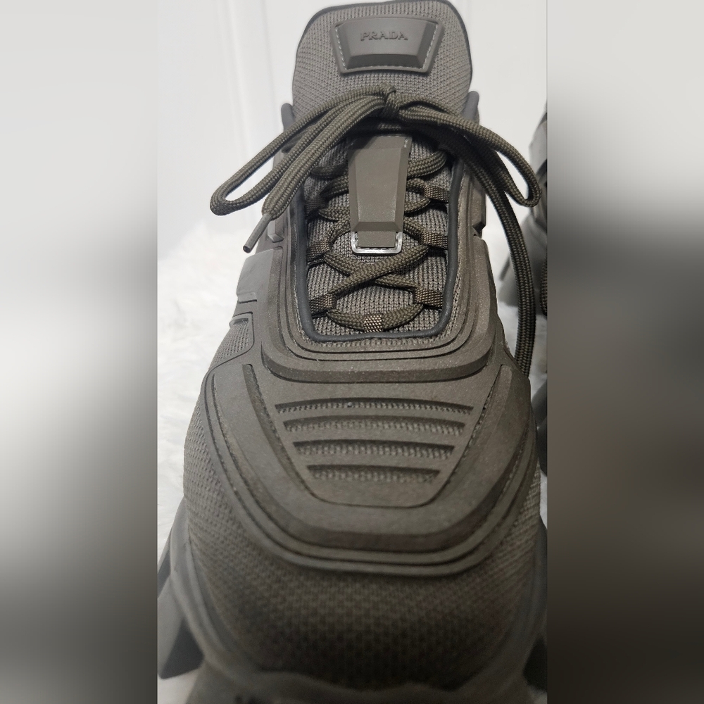 Prada Cloudbust Thunder Gray/Green Sneakers 11 - Picture 3 of 10